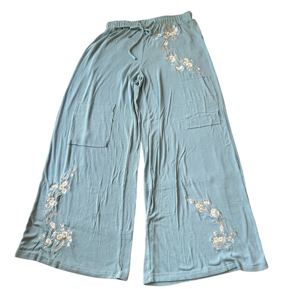 POL ‎ ANTHROPOLOGY Light Blue Cherry Blossom Women embroidered Pants Size M - Picture 4 of 11